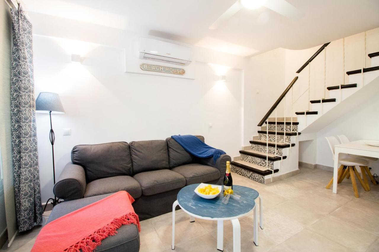 Perfectly Located Beachside Apartment In Elviria Марбелья Экстерьер фото