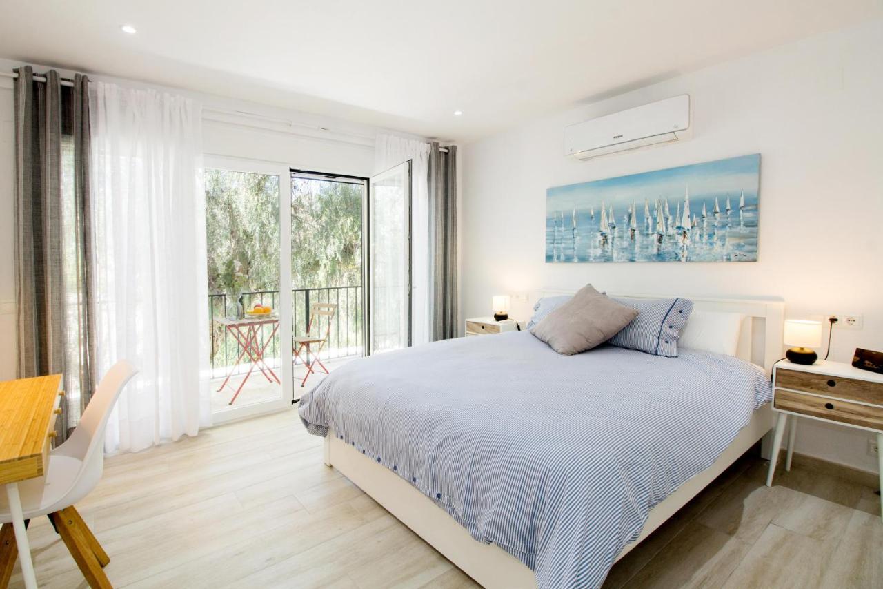 Perfectly Located Beachside Apartment In Elviria Марбелья Экстерьер фото