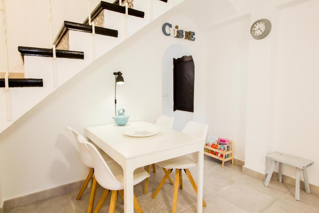 Perfectly Located Beachside Apartment In Elviria Марбелья Экстерьер фото